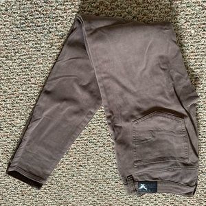 American eagle pants, jegging style